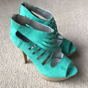 Aqua Charlotte Russe Suede Heels